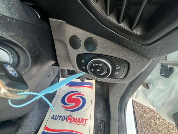 2025 Ford Transit Connect