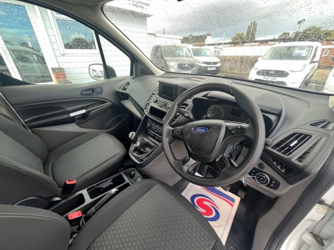 2025 Ford Transit Connect