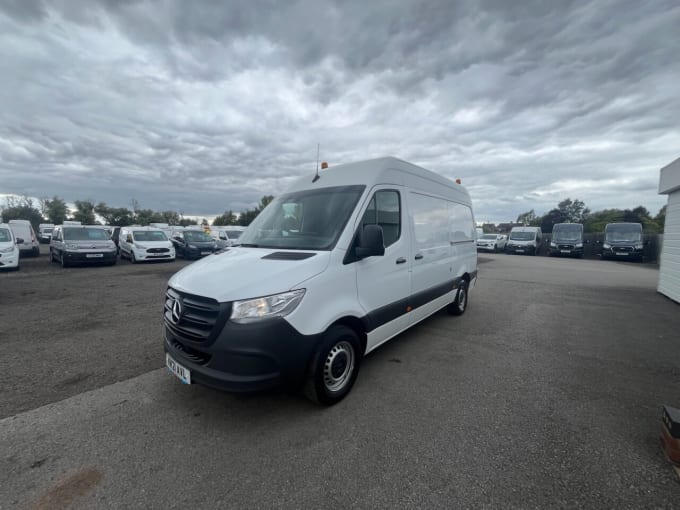 2025 Mercedes-benz Sprinter