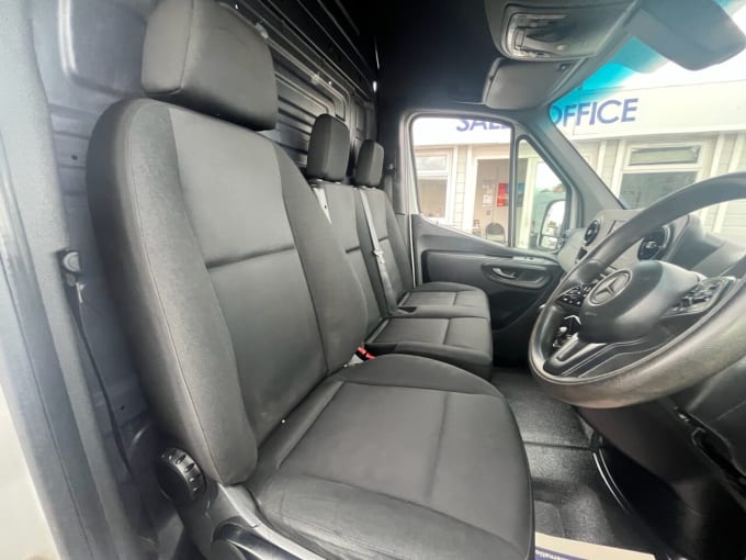 2025 Mercedes-benz Sprinter