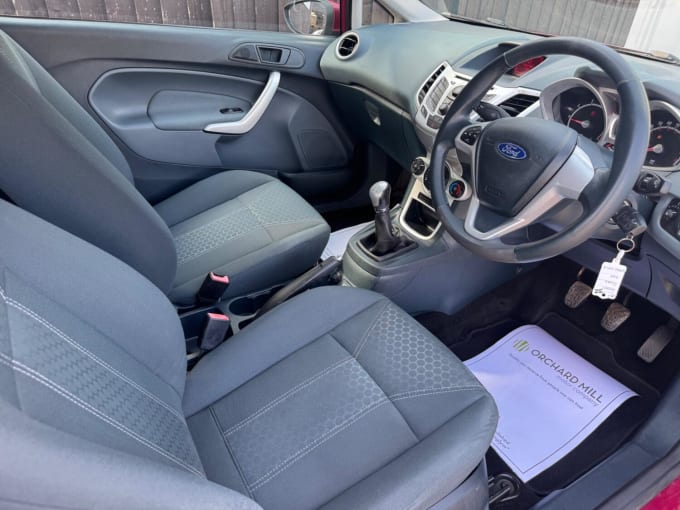 2011 Ford Fiesta