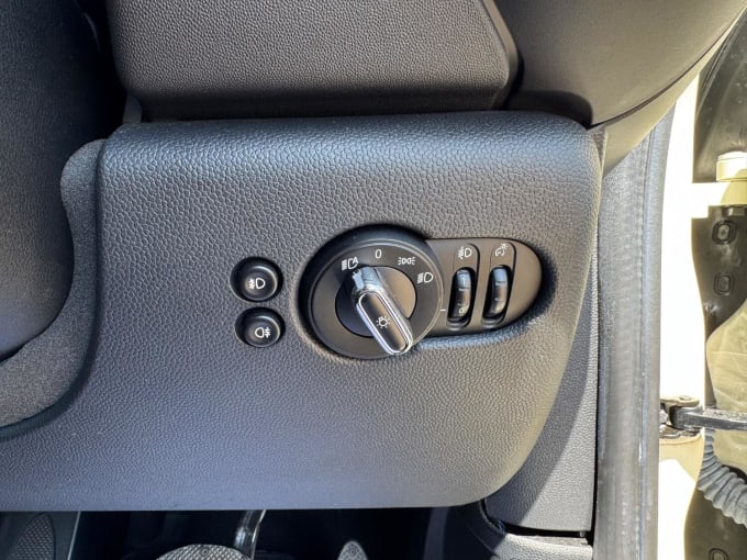 2014 Mini Hatch