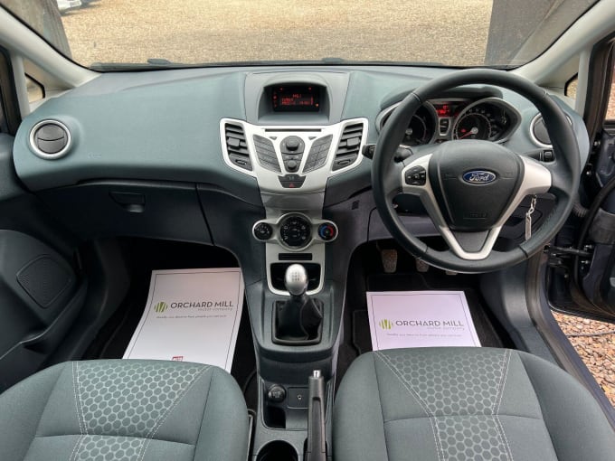 2011 Ford Fiesta