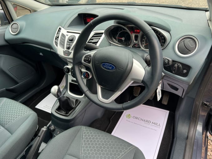 2011 Ford Fiesta