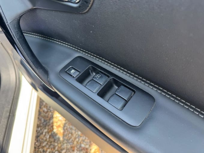 2013 Nissan Qashqai+2