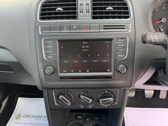 2015 Volkswagen Polo