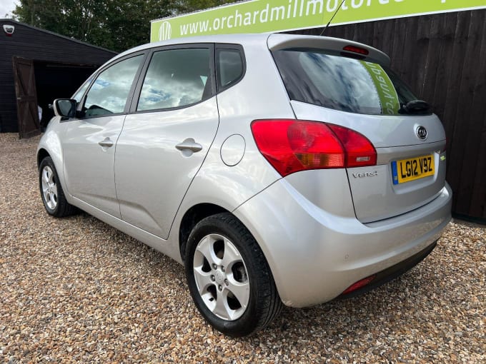 2012 Kia Venga