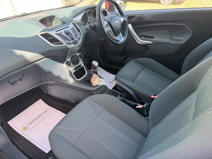 2011 Ford Fiesta