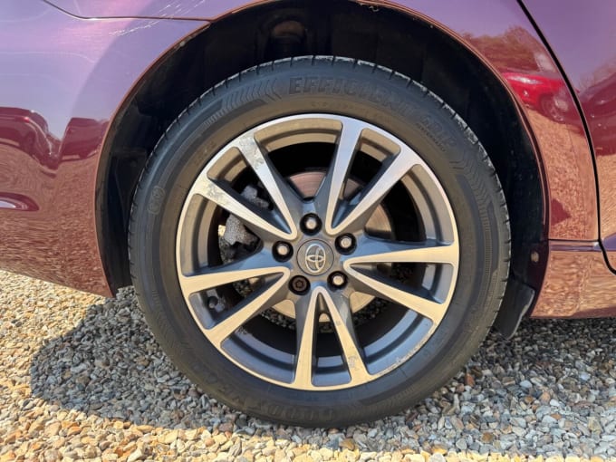2012 Toyota Avensis