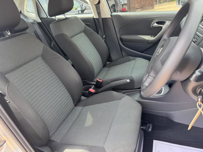 2011 Volkswagen Polo
