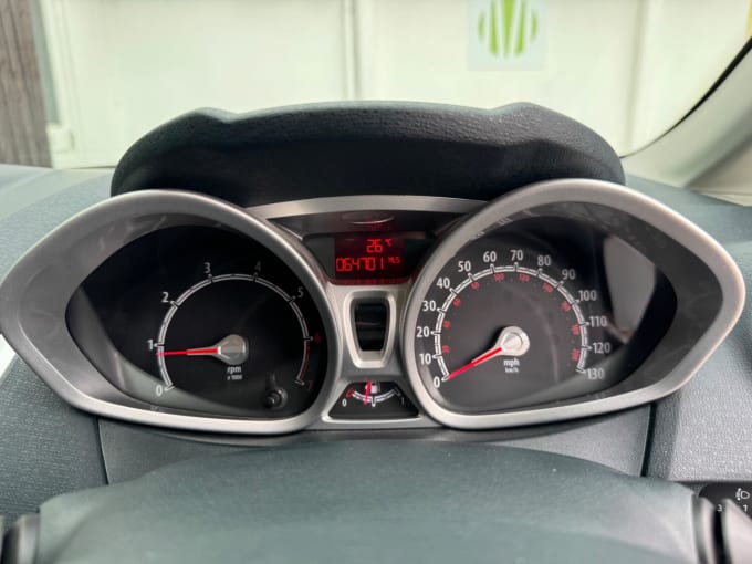 2011 Ford Fiesta