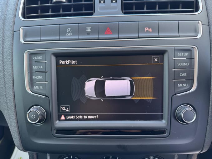 2016 Volkswagen Polo