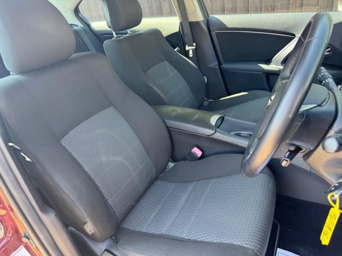 2012 Toyota Avensis
