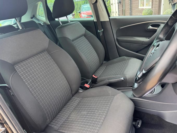 2016 Volkswagen Polo