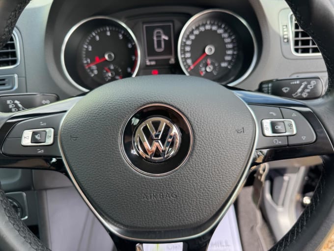 2015 Volkswagen Polo