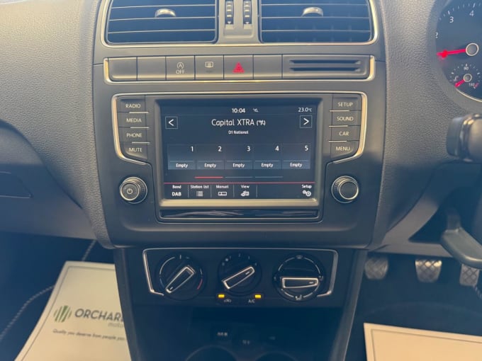 2015 Volkswagen Polo