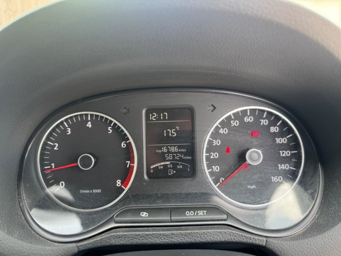 2011 Volkswagen Polo