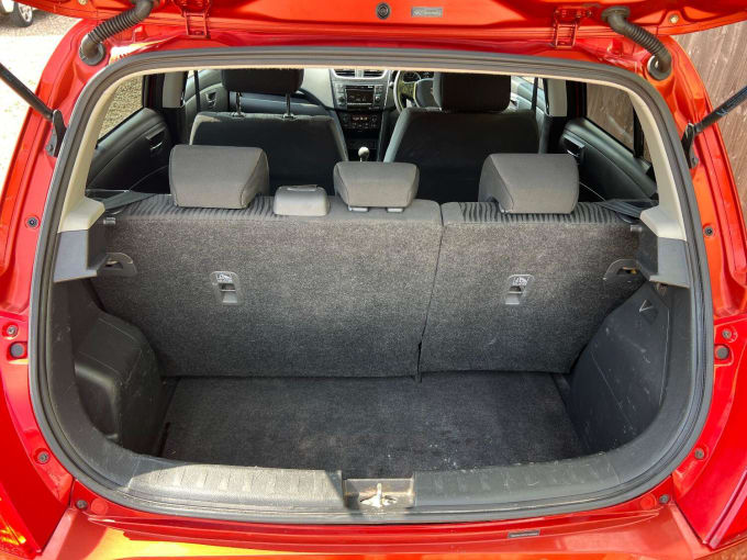 2010 Suzuki Swift
