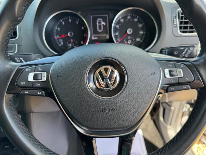 2016 Volkswagen Polo