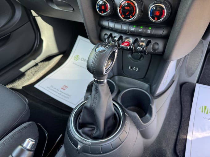 2014 Mini Hatch