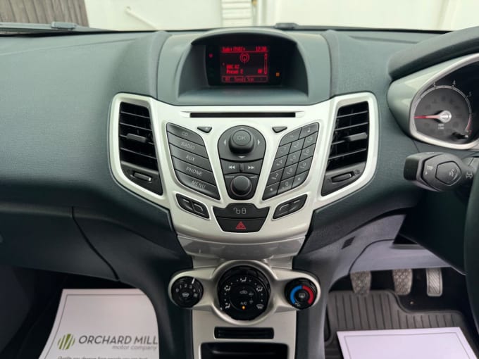 2011 Ford Fiesta