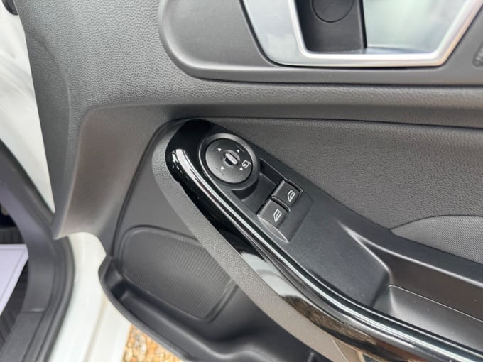 2014 Ford Fiesta