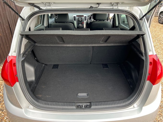 2012 Kia Venga
