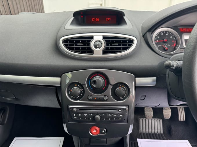 2011 Renault Clio