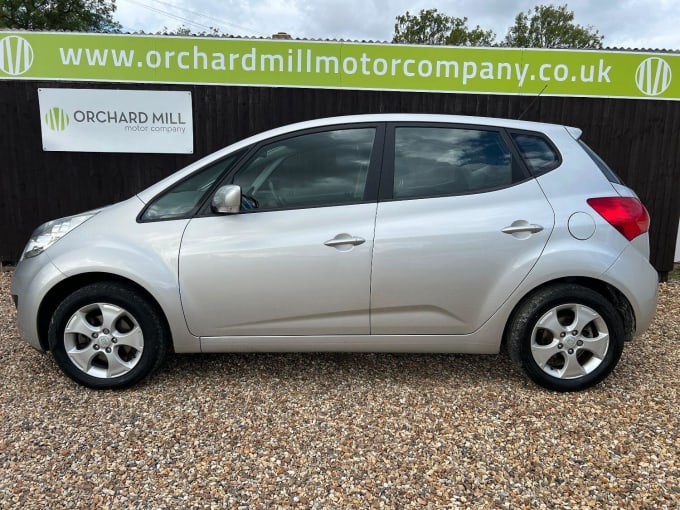 2012 Kia Venga