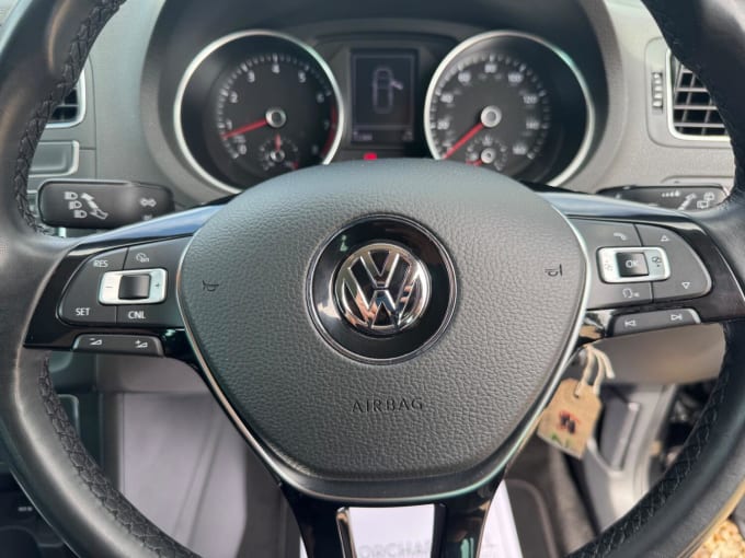 2016 Volkswagen Polo