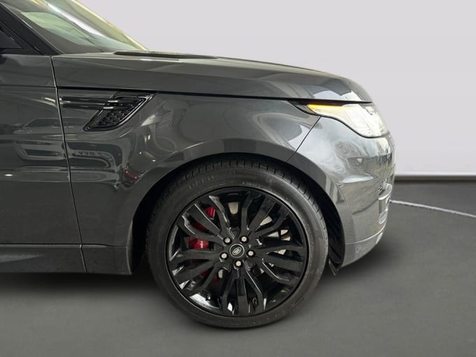 2025 Land Rover Range Rover Sport