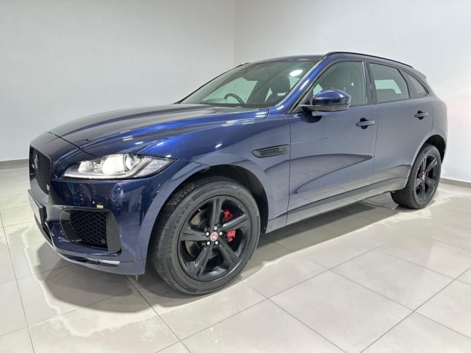 2025 Jaguar F-pace