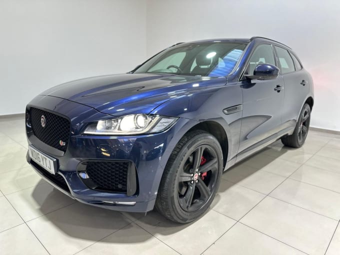 2025 Jaguar F-pace