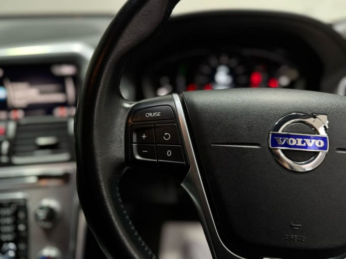 2025 Volvo Xc60