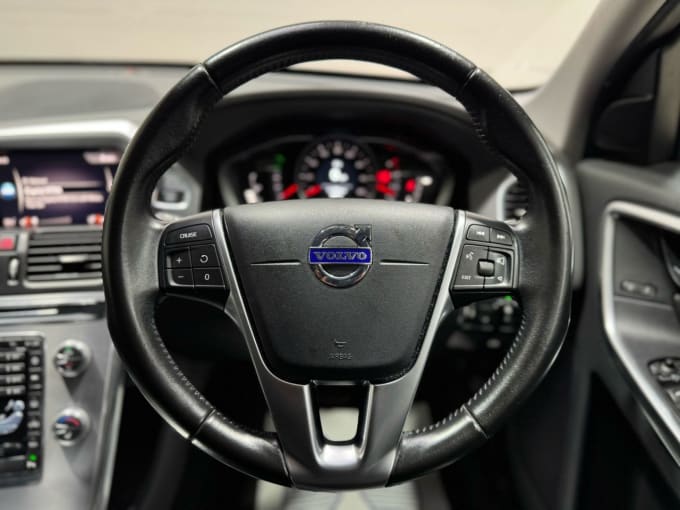 2025 Volvo Xc60