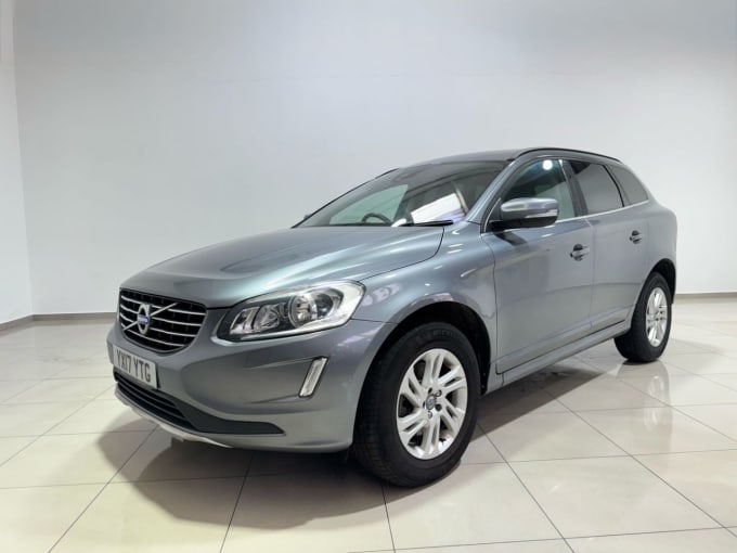 2025 Volvo Xc60