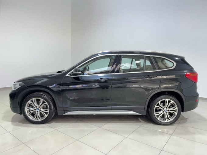 2025 BMW X1