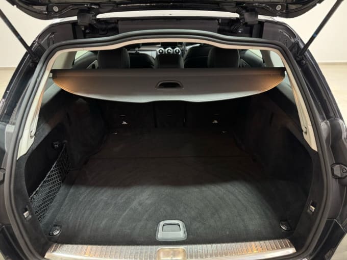 2025 Mercedes-benz C-class