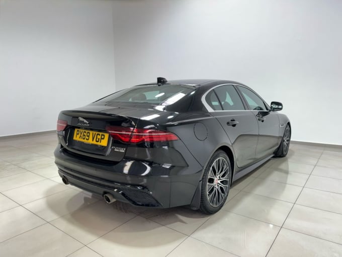 2025 Jaguar Xe