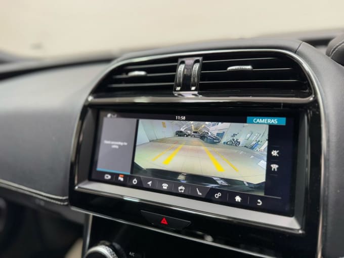 2025 Jaguar Xe