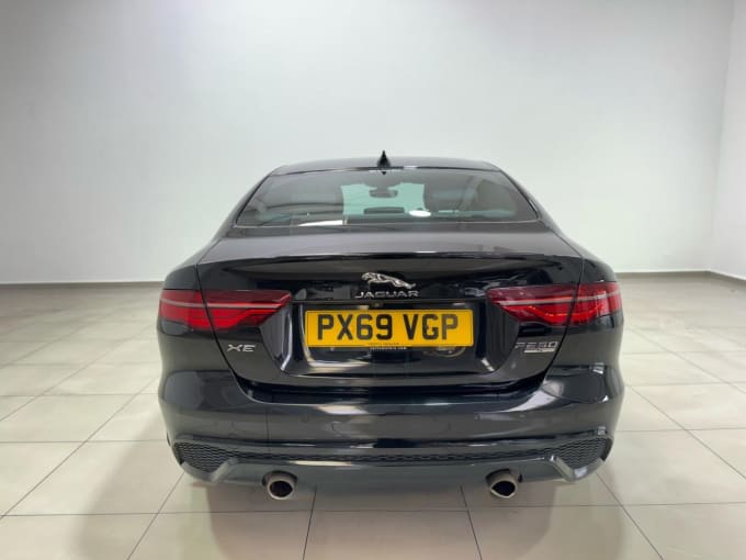 2025 Jaguar Xe