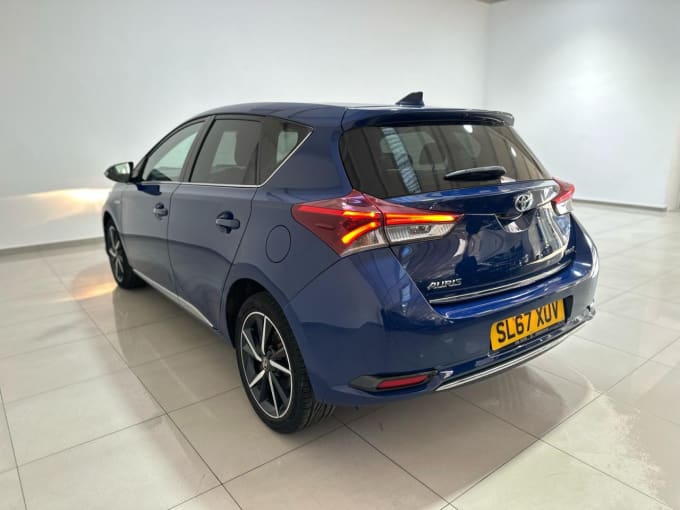 2025 Toyota Auris