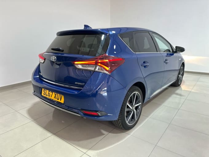 2025 Toyota Auris