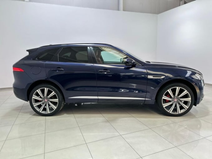 2025 Jaguar F-pace