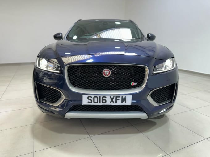 2025 Jaguar F-pace