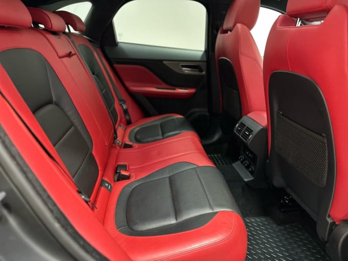 2025 Jaguar F-pace