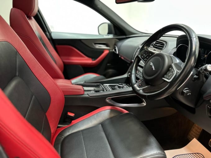 2025 Jaguar F-pace