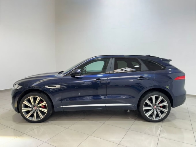 2025 Jaguar F-pace