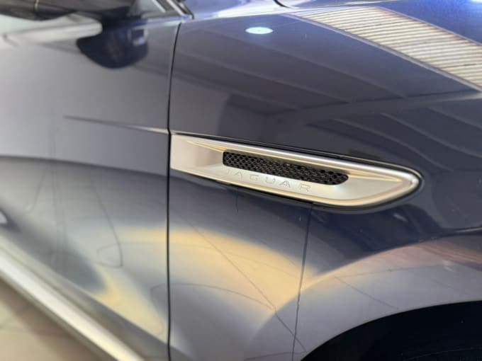 2025 Jaguar F-pace