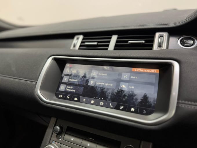 2025 Land Rover Range Rover Evoque